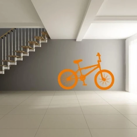 Energetyczna naklejka roweru w intensywnym pomarańczowym kolorze, idealna do nowoczesnego wnętrza lu