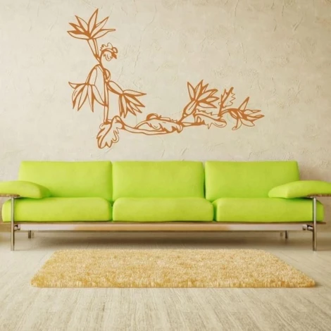 Naklejka 03X 17 roślina 1770 - Aranżacja w salonie. Ściany w jasnym kolorze, zielona sofa i jasna podłoga