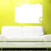 Tablica suchościeralna 037 skate - Aranżacja w pokoju. Ściany w kolorze żółtym, biała kanapa na tle
