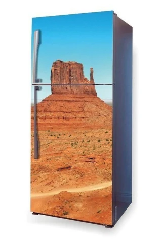 Okleina na lodówkę naklejka Monument Valley P66 - Wzór graficzny. Przedstawia czerwone skały i niebieskie niebo
