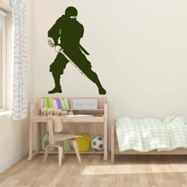 Naklejka na ścianę wojownik ninja 2103 - Aranżacja w pokoju dziecięcym. Ściany w jasnym kolorze, drewniane meble, podłoga