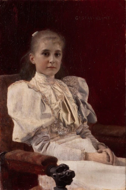 Reprodukcja Seated Young Girl, Klimt Gustav - Wzór graficzny. Młoda dziewczyna w białej sukni siedzi na krześle