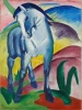 Reprodukcja Blue Horse I, Franz Marc - Wzór graficzny. Obraz przedstawia niebieskiego konia na kolorowym tle z zielonymi