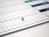 Magnetyczna tablica suchościeralna lean 040 planer roczny - Wzór graficzny. Tablica z siatką prostokątów w różnych kolorach