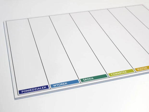 Magnetyczna tablica suchościeralna lean 046 planer tygodniowy - Wzór graficzny. Prosta, prostokątna tablica z siedmioma