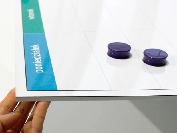 Magnetyczna tablica suchościeralna lean 060 planer tygodniowy - Wzór graficzny. Tablica z podziałem na dni tygodnia
