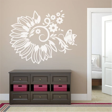 Szablon malarski roślinny 2120 - Aranżacja w salonie. Ściany w jasnym kolorze, meble w ciemnym odcieniu