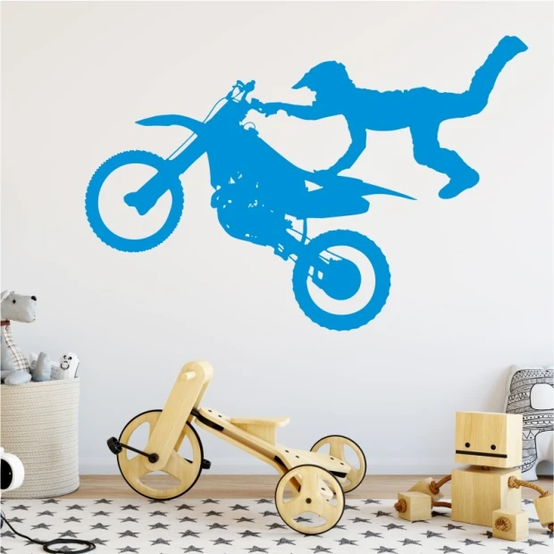 Naklejka na ścianę skoki motokross 2317 - Aranżacja w pokoju dziecięcym. Ściany w jasnych kolorach, nowoczesne meble