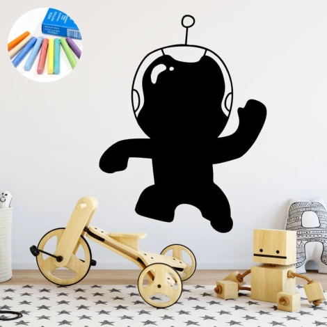 Naklejka kredowa dla dzieci kosmonauta 271 - Aranżacja w pokoju dziecięcym. Ściany w jasnych kolorach, podłoga