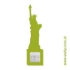 Stylowa naklejka pod kontakt 1096 w kształcie Statuy Wolności, idealna do oryginalnych wnętrz w nowo