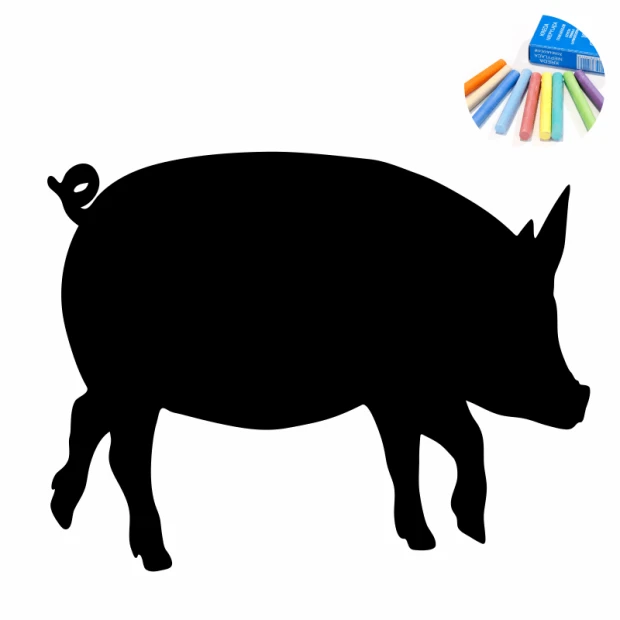 Naklejka kredowa w kształcie świnki na białym tle z widocznym w rogu zestawem kolorowej kredy
