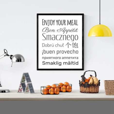 Plakat Smacznego 020 - Wzór graficzny. Tekst w różnych językach na białym tle, z różnymi czcionkami