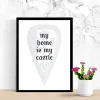 Plakat My home is my castle 158 - Wzór graficzny. Grafika przedstawia napis w stylizowanej czcionce na tle