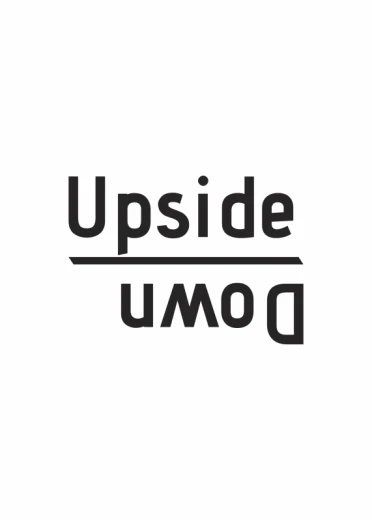 Plakat typograficzny z czarnym napisem Upside Down na białym tle, przedstawiony jako wizualizacja wzoru