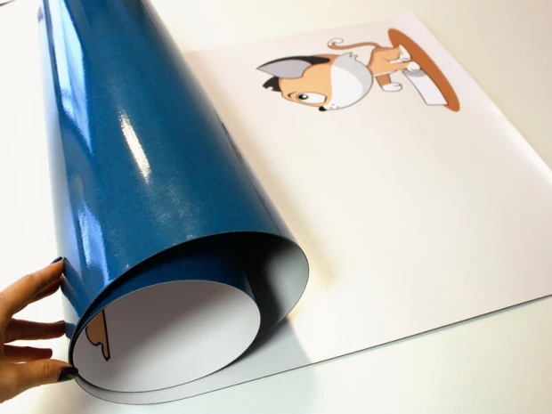 Indywidualna tablica suchościeralna magnetyczna z nadrukiem w wersji samoprzylepnej 2 mm w wymiarze 56x170,5 cm - 2 szt. -