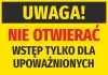 Naklejka Uwaga nie otwierać, wstęp tylko dla upoważnionych - Wzór graficzny. Duże, czerwone litery na żółtym tle