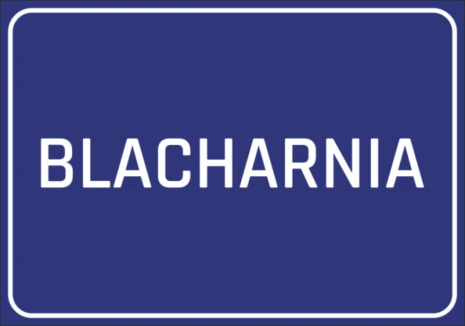 Naklejka Blacharnia - Wzór graficzny. Prosty, prostokątny kształt z dużym napisem BLACHARNIA w białym kolorze na niebieskim