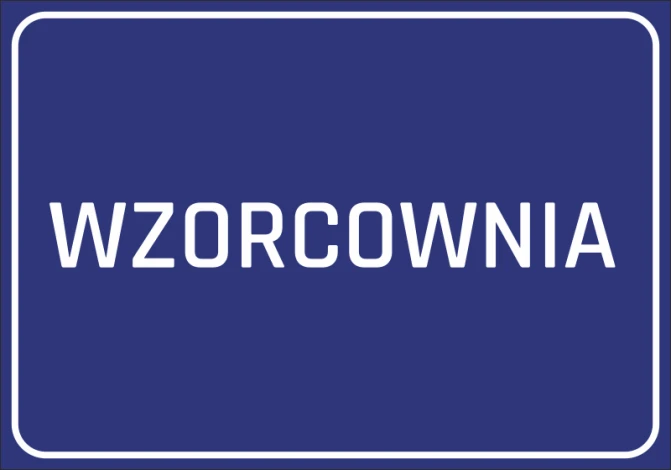 Naklejka Wzorcownia - Wzór graficzny. Niebieskie tło z białym napisem WZORCOWNIA w dużych literach