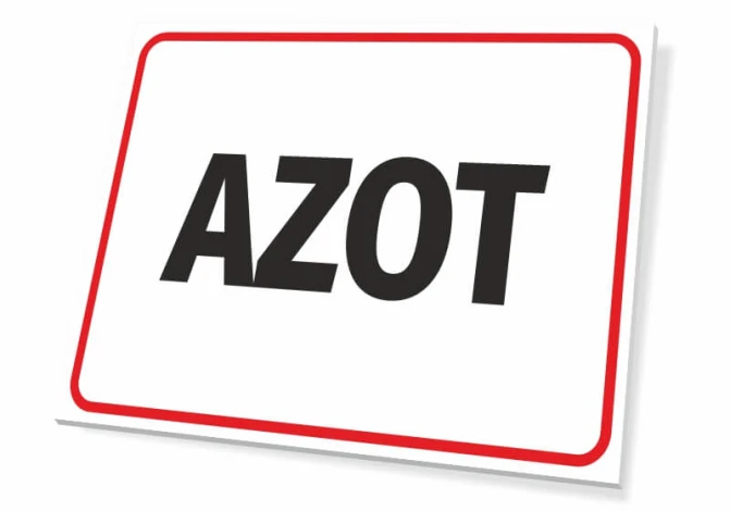 Tabliczka Azot - Wzór graficzny. Prosta tabliczka z napisem AZOT w dużych, czarnych literach na białym tle, otoczona