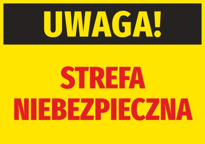 Naklejka Uwaga Strefa niebezpieczna - Wzór graficzny. Czarny napis UWAGA! na żółtym tle, pod nim czerwony napis STREFA