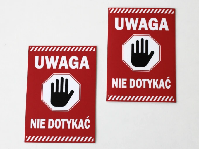Naklejka Uwaga, nie dotykać - Wzór graficzny. Czerwone tło z białym napisem i czarną ręką w kształcie stopu