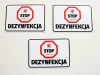 Naklejka Stop dezynfekcja N427 - Wzór graficzny. Grafika w kształcie ośmiokąta z napisem STOP i symbolem wirusa