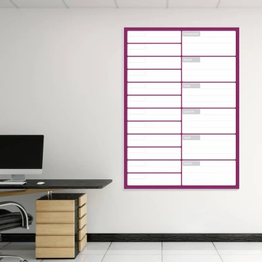 Planer spotkań suchościeralny z kalendarzem tygodniowym 265 - Aranżacja w biurze. Ściany w jasnym kolorze, biurko z ciemnym