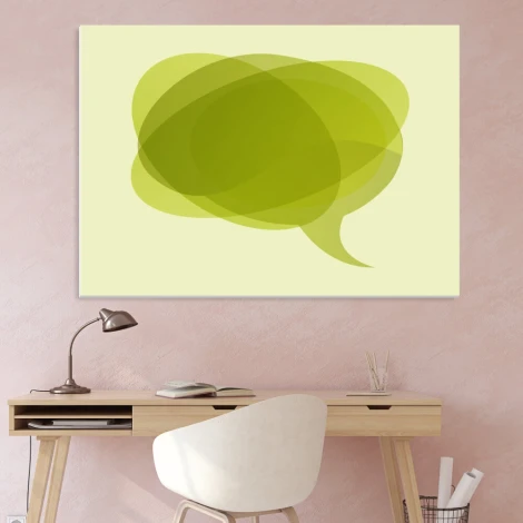 Tablica suchościeralna 01X 106 dymek - Wzór graficzny. Zielone, przezroczyste kształty w formie dymku na jasnym tle