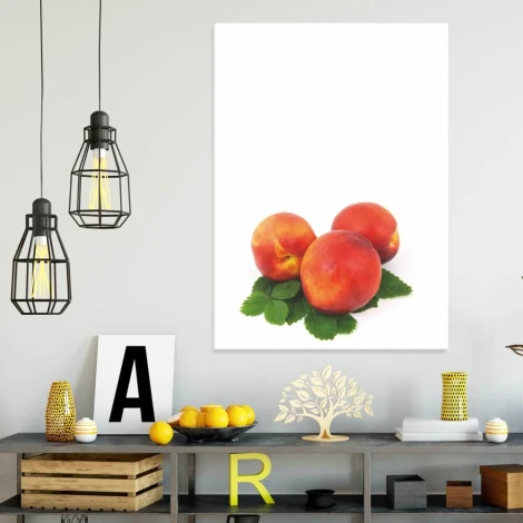 Tablica suchościeralna do kuchni brzoskwinie 227 - Wzór graficzny. Trzy brzoskwinie na zielonych liściach na białym tle