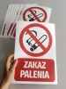 Naklejka Zakaz palenia - Wzór graficzny. Czerwony okrąg z przekreślonym papierosem i napisem Zakaz palenia