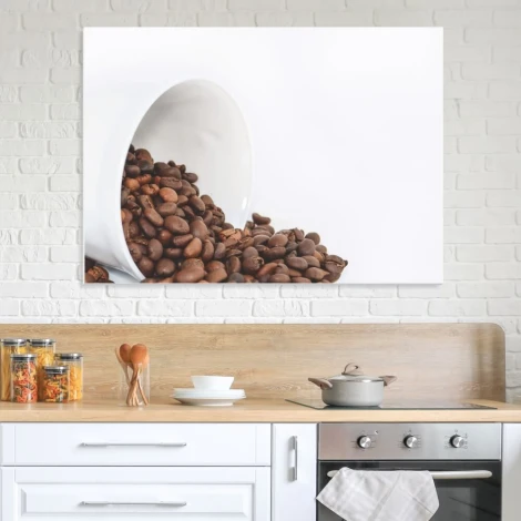 Tablica magnetyczna suchościeralna kawa 208 - Aranżacja w kuchni. Jasne ściany i drewniane meble w neutralnych kolorach