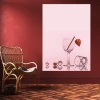 Tablica magnetyczna suchościeralna kompozycja szklana 256 - Aranżacja w pokoju z czerwonymi ścianami. Wnętrze z drewnianą