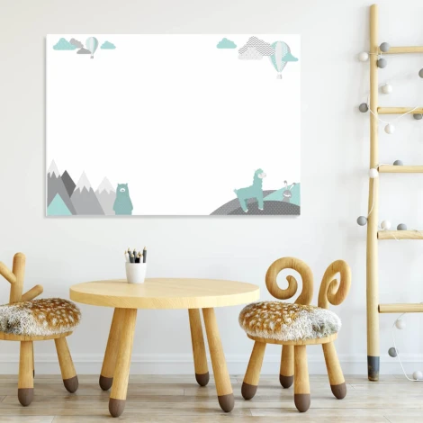 Tablica magnetyczna suchościeralna miś alpaka zając 378 - Aranżacja w pokoju dziecięcym. Ściany w jasnych kolorach