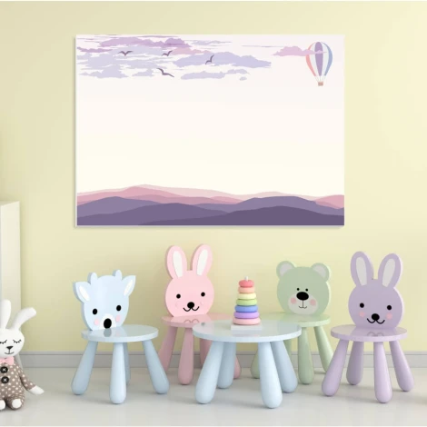 Tablica magnetyczna suchościeralna dla dzieci balon 484 - Aranżacja w pokoju dziecięcym. Ściany w jasnym kolorze, meble