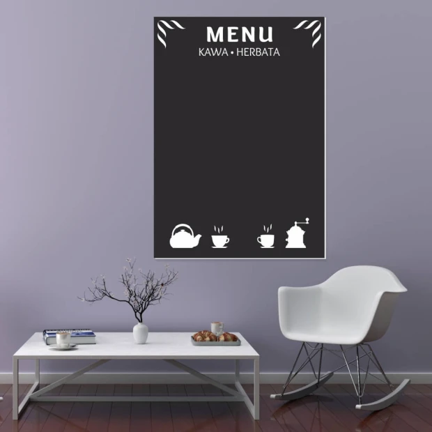 Tablica kredowa z nadrukiem menu kawa herbata 024 - Aranżacja w salonie. Ściany w jasnym kolorze, minimalistyczne meble