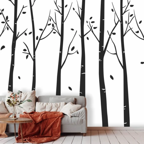 Tapeta do pokoju drzewa 050 - Aranżacja w salonie. Jasne ściany, drewniana podłoga, sofa z poduszkami