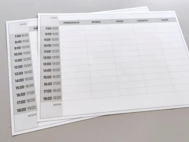 Plan tygodnia tablica suchościeralna 299 wersja polska - Wzór graficzny. Prosta siatka z godzinami i dniami tygodnia