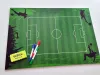 Tablica taktyczna piłka nożna 395 suchościeralna - Wzór graficzny. Zielona powierzchnia z białymi liniami boiska