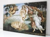 Reprodukcja La nascita di Venere, Sandro Botticelli - Wzór graficzny. Postacie w ruchu, muszla, woda, roślinność w tle