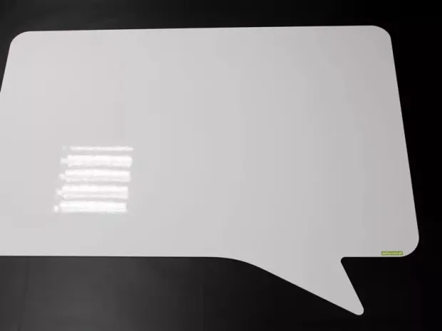 Indywidualna tablica suchościeralna magnetyczna biała dymek wzór 048 usztywniona podłożem PCV 5mm w rozmiarze 180x120cm -