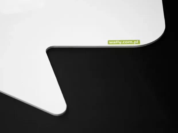 Indywidualna tablica suchościeralna magnetyczna biała dymek wzór 048 usztywniona podłożem PCV 5mm w rozmiarze 180x120cm -