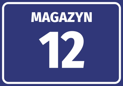 Niebieska naklejka informacyjna z białym napisem MAGAZYN oraz miejscem na własny numer, wizualizacja wzoru