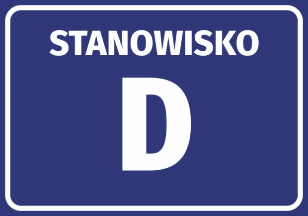 Niebieska naklejka BHP z białym napisem STANOWISKO oraz przykładowym miejscem na literę lub numer
