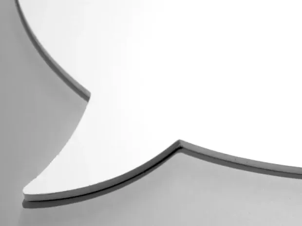 Tablica suchościeralna magnetyczna biała dymek usztywniona podłożem PCV 10mm w rozmiarze 132x120cm- 1 szt,40x36 cm- 1 szt -