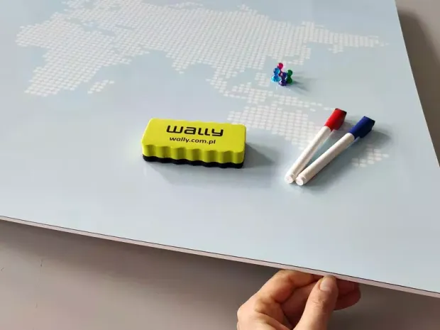 Tablica magnetyczna suchościeralna mapa świata 333 - Wzór graficzny. Grafika przedstawia kontury mapy świata w jasnych