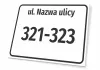 Tabliczka Ulica i numer domu - Wzór graficzny. Prosta tabliczka z białym tłem, czarnym napisem i numerami