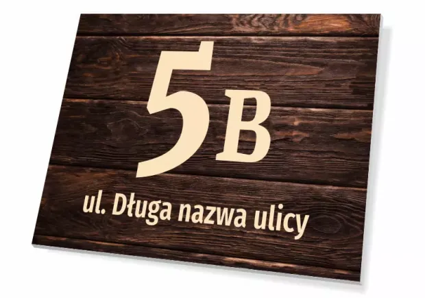 Tabliczka na dom T671, z numerem i ulicą - Wzór graficzny. Prostokątna tabliczka z dużym numerem i nazwą ulicy na tle