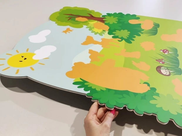 Indywidualna tablica magnetyczna, kształtowa z nadrukiem usztywniona podłożem PCV 5mm w rozmiarze 69 x 92 cm - Wzór