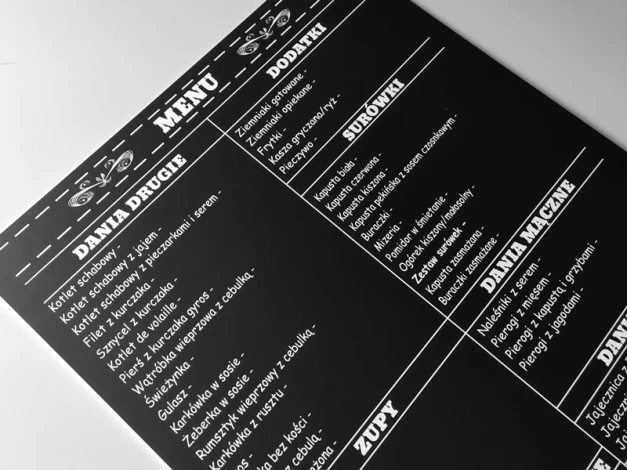 Tablica kredowa z grafiką: szerokość: 80 cm, wysokość: 120 cm, usztywniona 5mm podkładem z PCV, wraz z projektem - Wzór