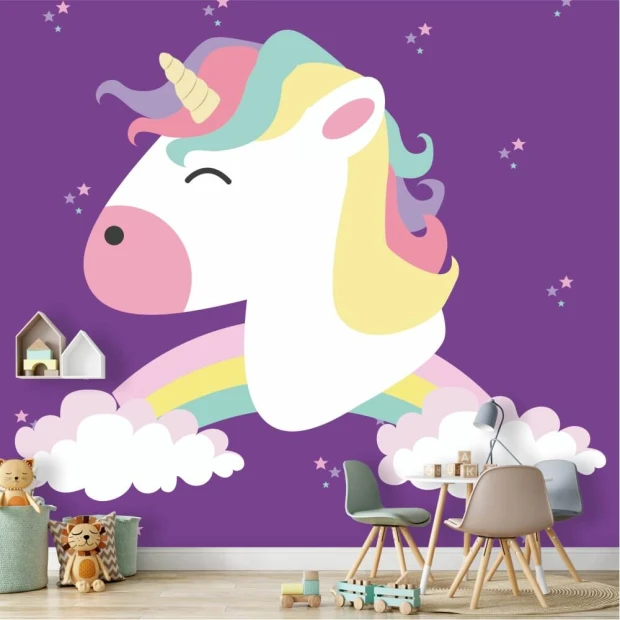 Tapeta do pokoju dziewczęcego Unicorn, tęcza 0442 - Aranżacja w pokoju dziecięcym. Ściany w kolorze fioletowym z meblami